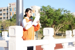 以運動之姿，展少年之氣——802班何夢煊
